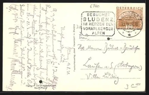 AK Bludenz, Schass, Ortsansicht im Winter gegen die Berge