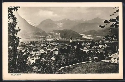 AK Bludenz, Ortsansicht mit Laurentiuskirche