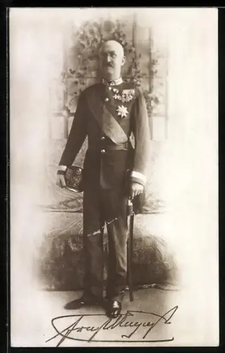 Foto-AK Herzog Ernst August von Cumberland u. Herzog zu Braunschweig u. Lüneburg in Uniform