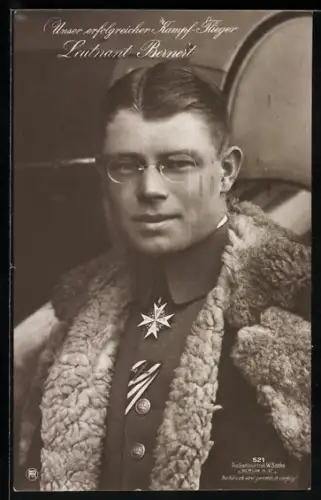 Foto-AK Sanke Nr. 521: Unser erfolgreicher Kampfflieger Leutnant Bernert, Pour le Mérite