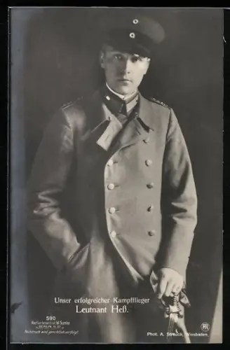 Foto-AK Sanke Nr. 590: Unser erfolgreicher Kampfflieger Leutnant Hess