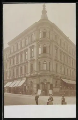 Foto-AK Wien, Haus in der Lenaugasse 1