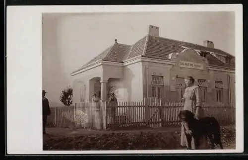 Foto-AK Hollabrunn /Magersdorf, Villa Wald-Heimat im Jahre 1912