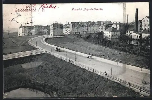 AK Reichenbach i. V., Friedrich-August-Strasse aus der Vogelschau, Wohnhäuser, Fabrik