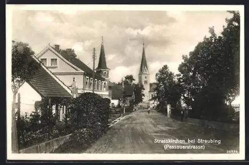 AK Strasskirchen / Ndb., Blick in die Passauerstrasse
