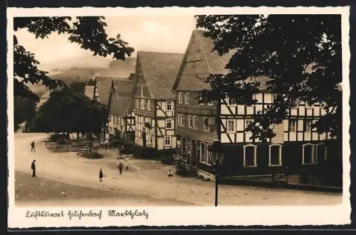 AK Hilchenbach, Marktplatz mit Kindern