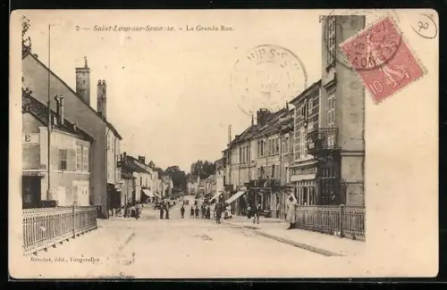 AK Saint-Loup-sur-Semouse, La Grande Rue