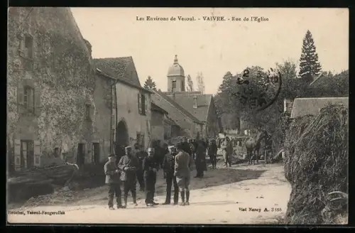AK Vaivre /Vesoul, Rue de l`Église avec habitants et église au fond