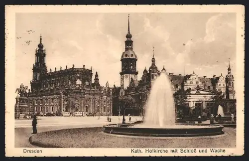 AK Dresden, Kath. Hofkirche mit Schloss und Wache, Gaststätte Dresdner Volkshaus