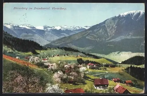 AK Bürserberg im Brandnertal, Teilansicht des Ortes mit Gebirgspanorama