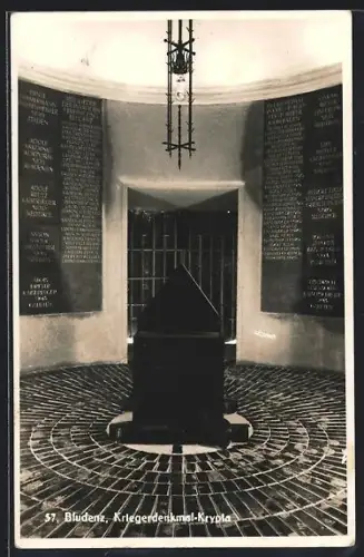 AK Bludenz, Krypta des Kriegerdenkmals