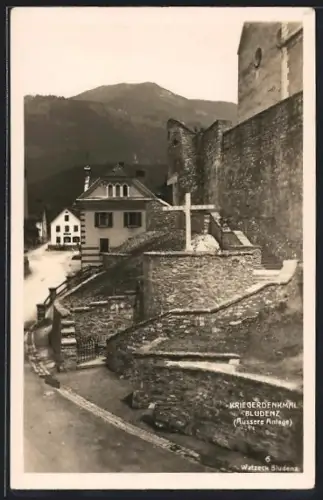 AK Bludenz, Aussenanlage des Kriegerdenkmals