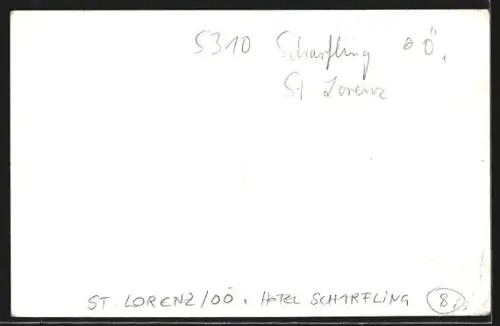 Foto-AK St. Lorenz /O. Ö., Hotel Scharfling mit Garten