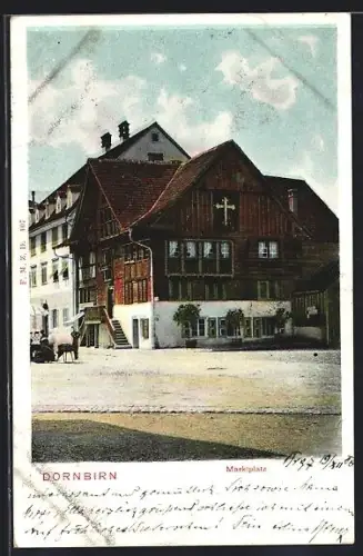 AK Dornbirn, Marktplatz, Traditionelles Haus mit Kreuz und Treppenaufgang