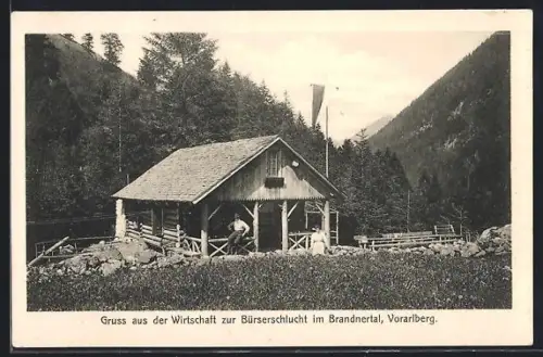 AK Bürserschlucht im Brandnertal, Gasthaus Wirtschaft zur Bürserschlucht J. Schallert, mit Wirtsleuten