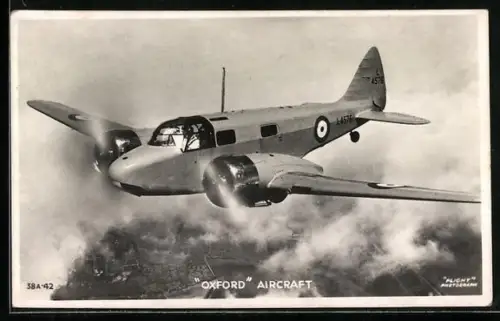 AK Britisches Militär-Flugzeug vom Typ Oxford