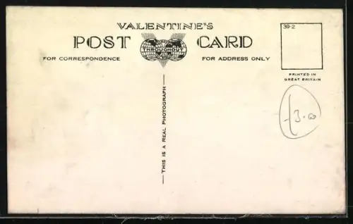 AK New Military High Speed Plane flying over the Fleet, Britisches Kampfflugzeug