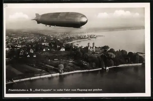AK Friedrichshafen i. B., Graf Zeppelin in voller Fahrt, Flugzeugaufnahme