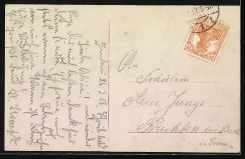 Foto-AK RPH Nr. 5419-1: Lächelnde junge Frau mit Rosen