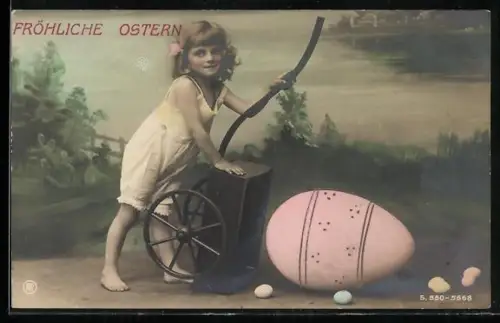 Foto-AK RPH Nr. 550-5668: Mädchen überbringt ein riesiges Osterei
