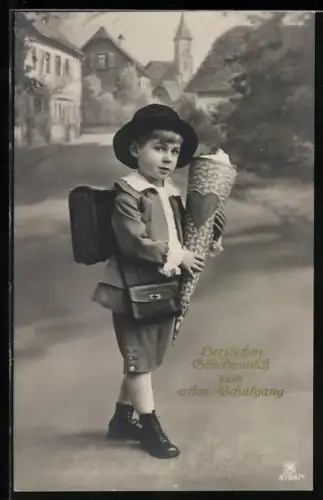 Foto-AK RPH Nr. 6786/4: Kleiner Junge mit Schultüte