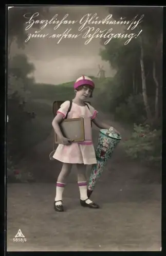 AK Schulanfang, Mädchen mit Schulranzen und Schreibtafel