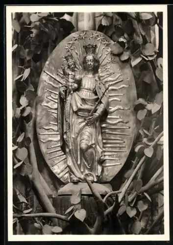 Foto-AK Deutscher Kunstverlag, Nr. 6: Heiligenlinde /Ostpr., Wallfahrtskirche, Muttergottes am Lindenbaum