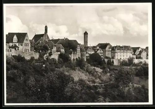Foto-AK Deutscher Kunstverlag, Nr. 5: Rothenburg ob der Tauber, Blick vom Burggarten aus