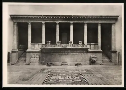 Foto-AK Deutscher Kunstverlag, Nr. 15: Berlin, Pergamon-Museum, Säulenhalle des Trajanstempel in Pergamon