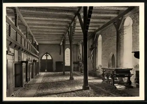 Foto-AK Deutscher Kunstverlag, Nr. 35: Goslar, Grosses Hl. Kreuz-Spital, Diele, Links die Altfrauen-Kammern