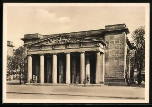 AK Berlin, Neue Wache, Ehrenmal für die Gefallenen des Weltkrieges