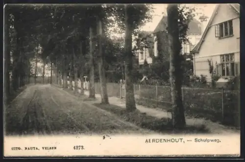 AK Aerdenhout, Schulpweg