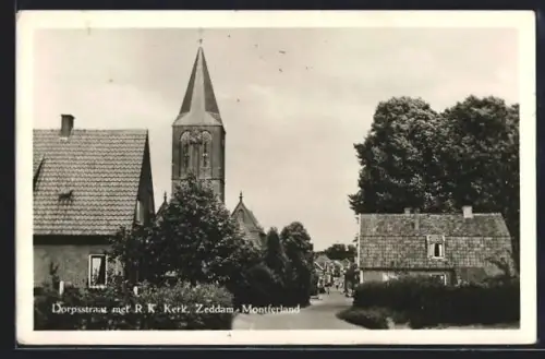 AK Zeddam, Montferland, Dorpsstraat met R. K. Kerk