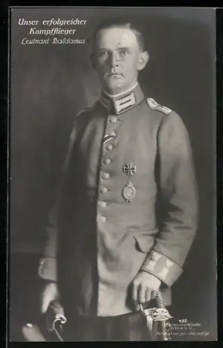 Foto-AK Sanke Nr. 432: Unser erfolgreicher Kampfflieger Leutnant Baldamus