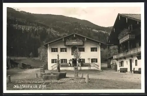 AK Kaltenbach, Partie am Brunnen im Ort