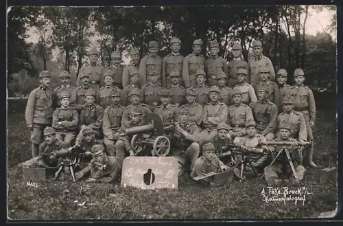 Foto-AK Brucker Lager, I. M. G. Kurs Gruppe I 1916, Soldaten in Uniformen