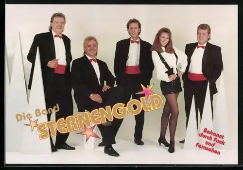 AK Musiker der Band Sternengold lächeln in die Kamera