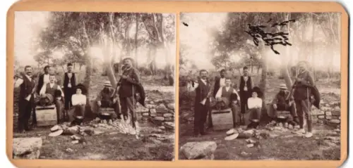 Stereo-Fotografie Jäger im Wald mit Gewehren bei einer Pause
