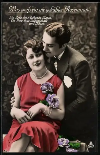 Foto-AK Photochemie Berlin Nr. 6810/4: Liebespaar in Umarmung, Was weiss ein nie geküsster Rosenmund
