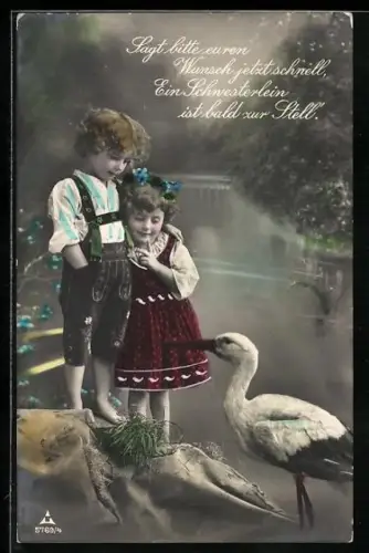 Foto-AK Photochemie Berlin Nr. 5769/4: Kinder in Trachten an Flussufer mit Storch