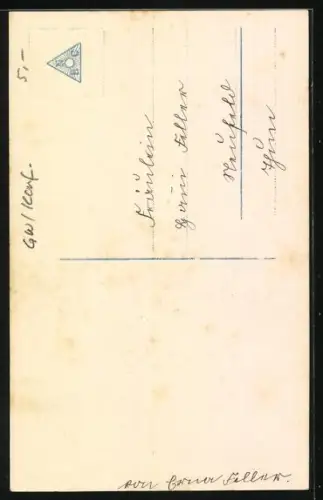 Foto-AK Photochemie Berlin Nr. 5216-2: Herzlichen Segenswunsch zur Konfirmation, Mädchen in schwarz in der Stube