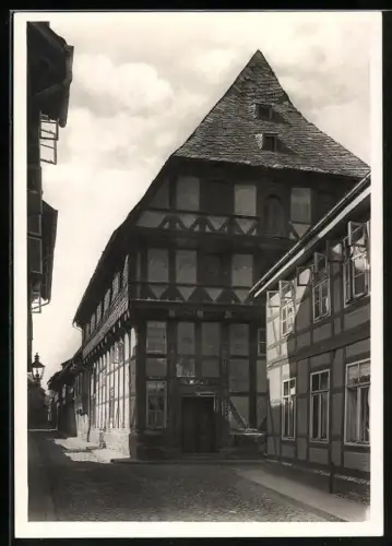 Foto-AK Deutscher Kunstverlag, Nr. 37: Goslar, Mönchehaus in der Mönchestrasse 3, Ecke Jakobistrasse