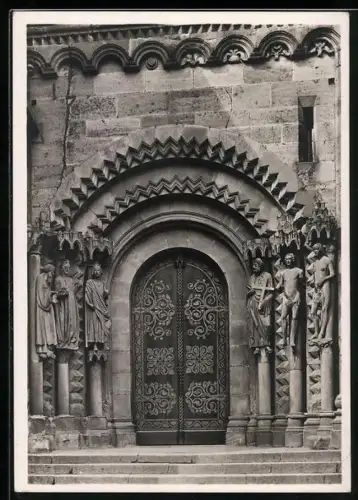 Foto-AK Deutscher Kunstverlag, Nr. 11: Bamberg, Adamspforte am Dom zu Bamberg