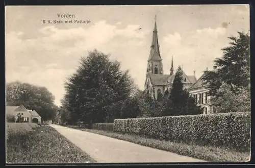 AK Vorden, R. K. Kerk met Pastorie