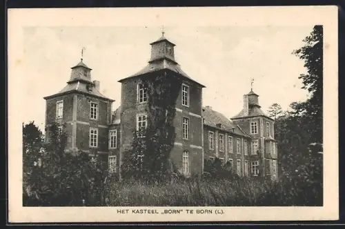 AK Born /L., Het Kasteel Born