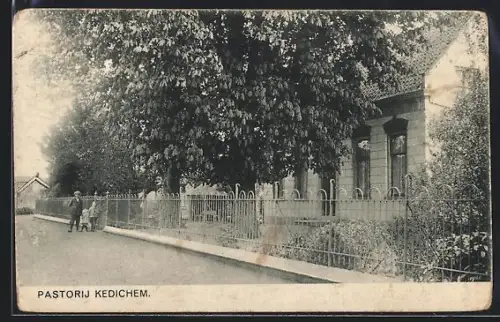 AK Kedichem, Pastorij