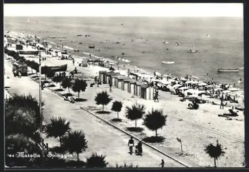 AK Marotta, Spiaggia