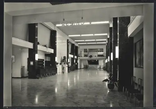 AK Roma, Rocca di Papa, Centro Internazionale Pio XII, L`atrio