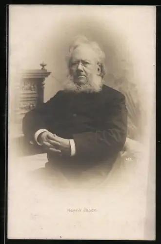 AK Henrik Ibsen, Porträt mit verschränkten Händen