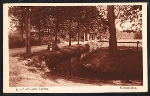 AK Laag Soeren, Dorpskiekje